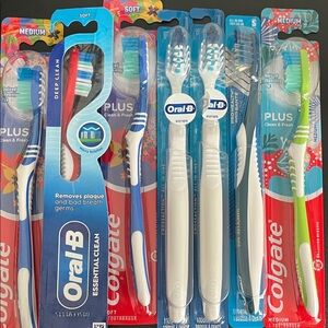 7 Oral-B and Colgate Toothbrush Set